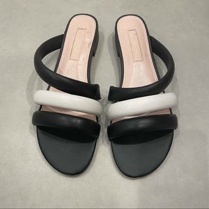 Avec Les Filles Carla Slides black white Sandals